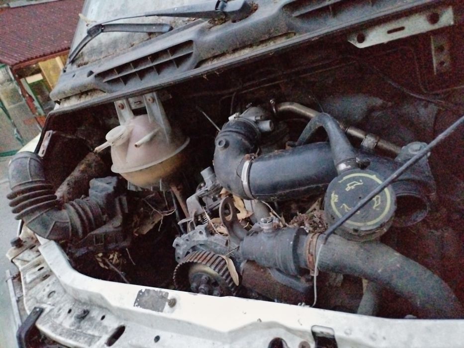 Форд транзит на части.