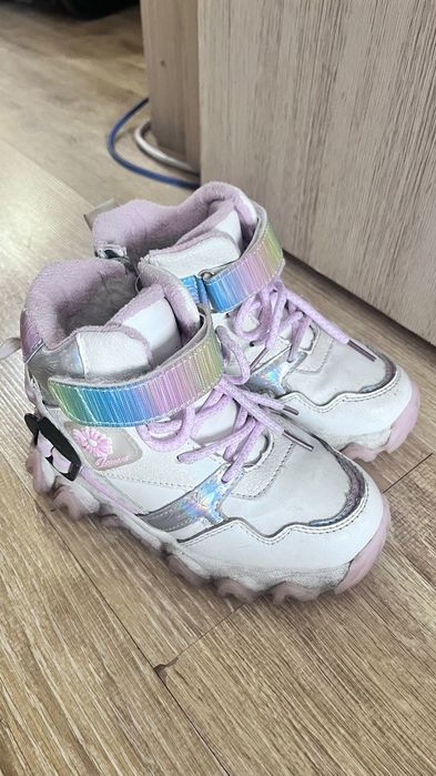 Тёплые зимние ботинки для девочки