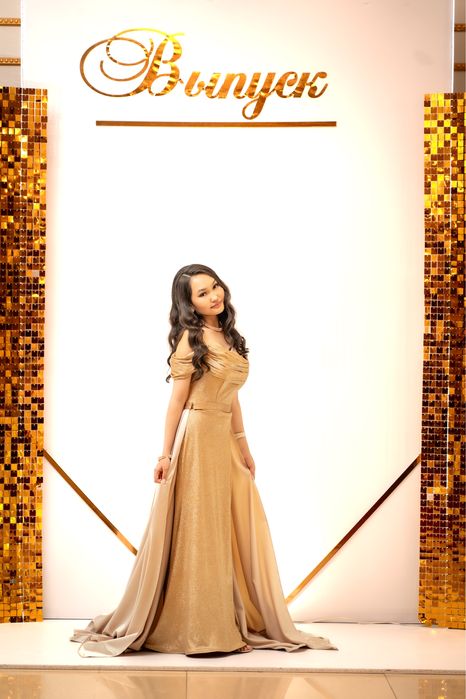 Вечернее/выпускное платье