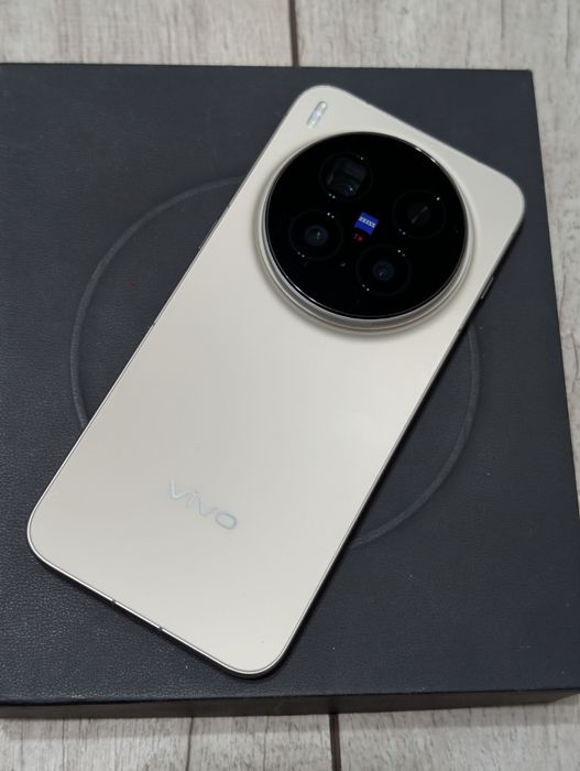 Vivo X300 Pro 512 gb Ram 16 5G