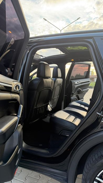 Porsche Cayenne 2016