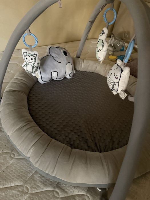 Активна гимнастика с възглавница KikkaBoo - Soft touch