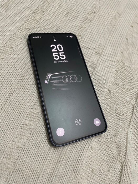 Срочно продамСамсунг а35