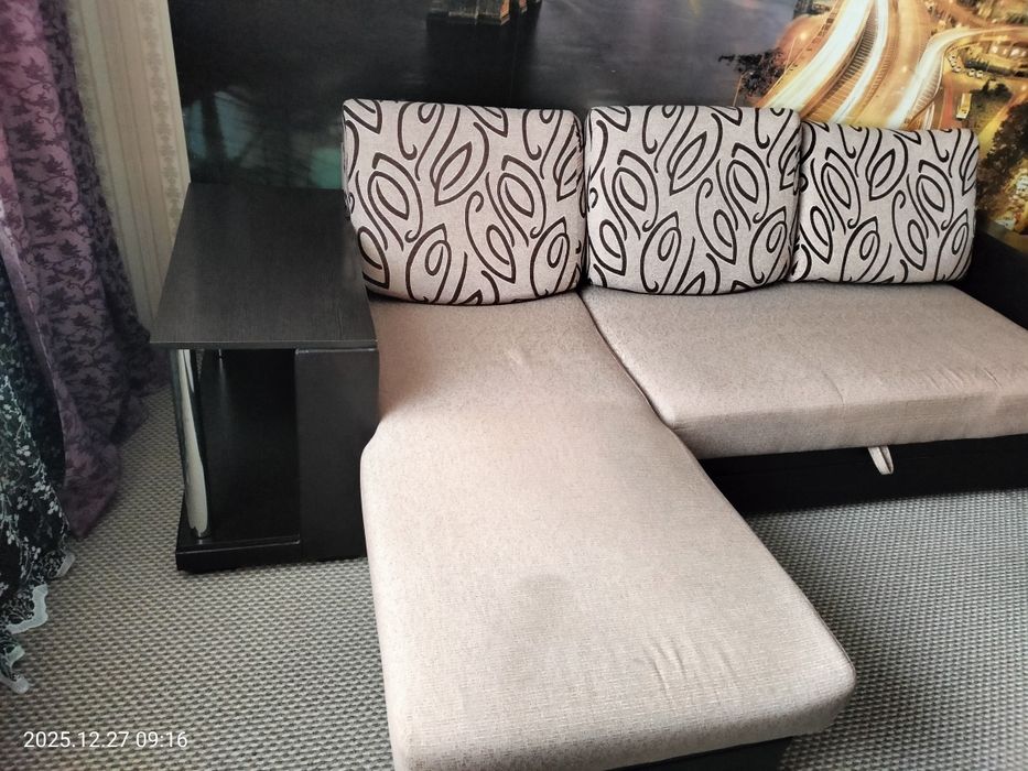 Продам диван б/у