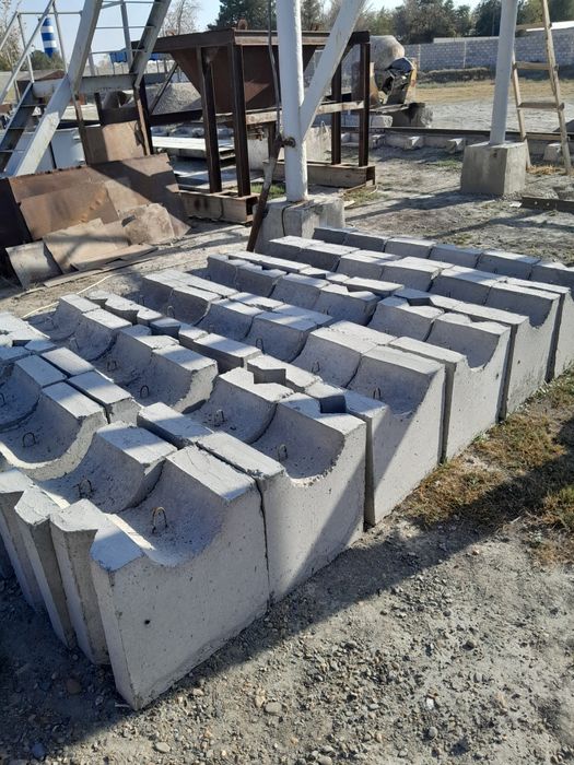 Газ трубалар утказиш учун бетон тумбалар