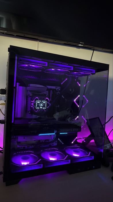 Setup/Pc Gaming High End Ryzen 7 9800x3d 5070Ti 32Gb ram DDR5