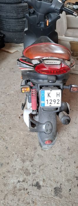 Скутер piaggio nrg