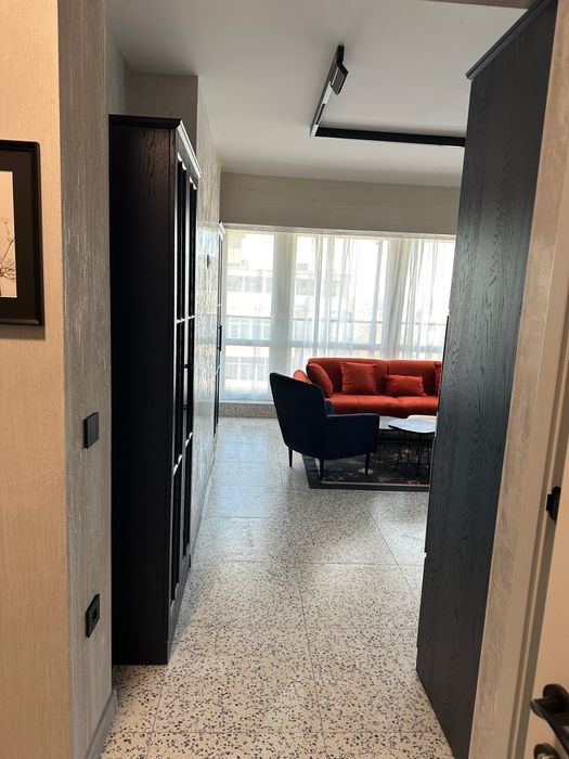 Дава се под наем Тристаен апартамент в Варна, Колхозен пазар - 80 кв.м за 650 € - Снимка #1