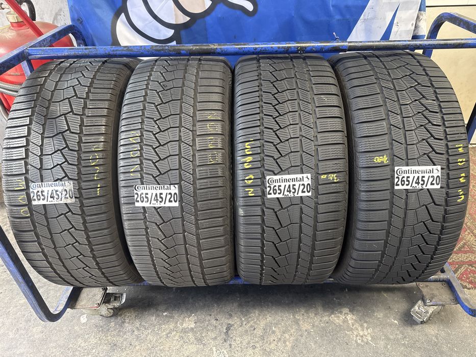 265/45/20 Continental M+S
