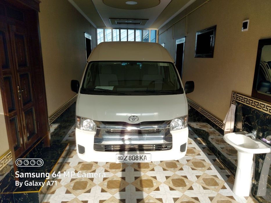 Toyota Haice 2015 Срочно продаётся