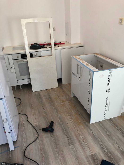 Дърводелски услуги София, ДеМонтаж на мебели София фирма Конструкт