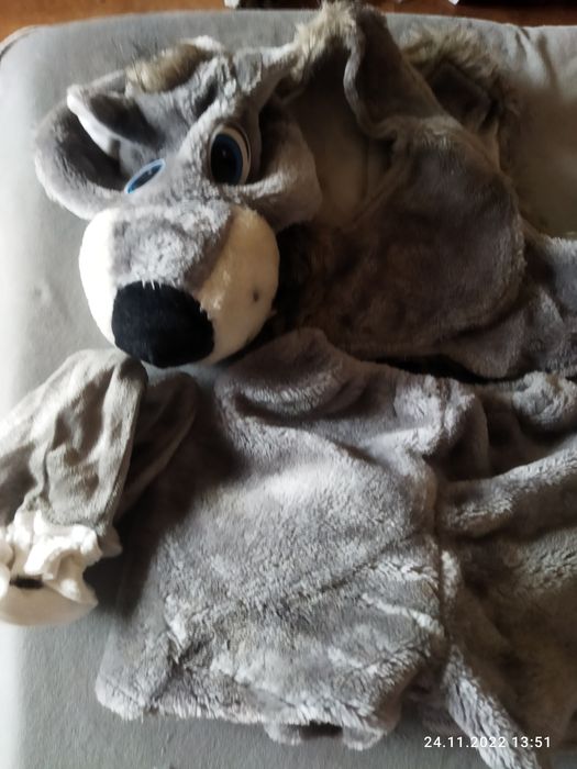 Продам платье для девочки 6-7-8л.