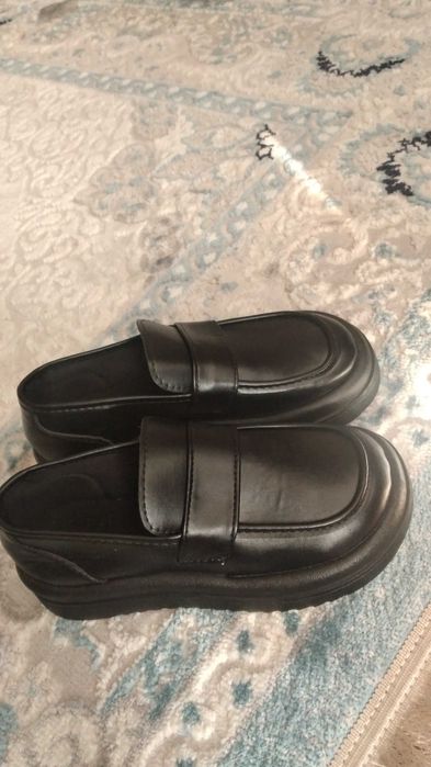 Женская обувь Лоферы!