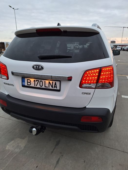 Kia Sorento 2012 diesel, 10.107 € — imagine 1