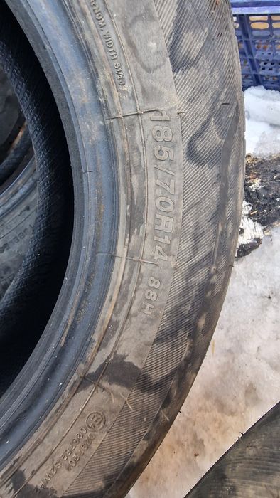 Продам резину комплект