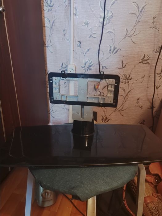 Продам телевизор