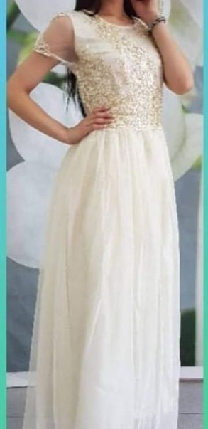 Продаю новые вечерние платья