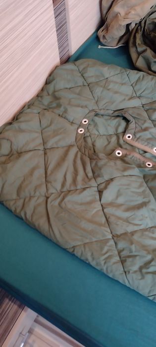 Войнишки спален чувал