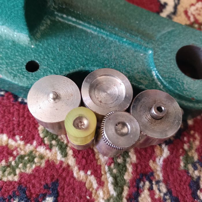 Станок пресс для кнопок и люберсов