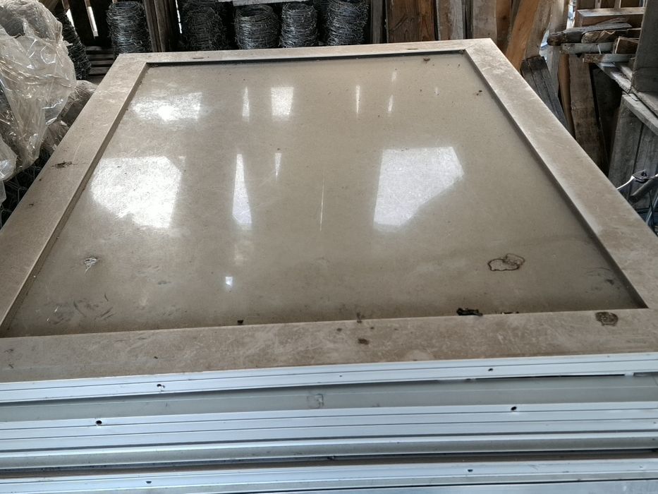 Ferestre aluminiu si plasa gard