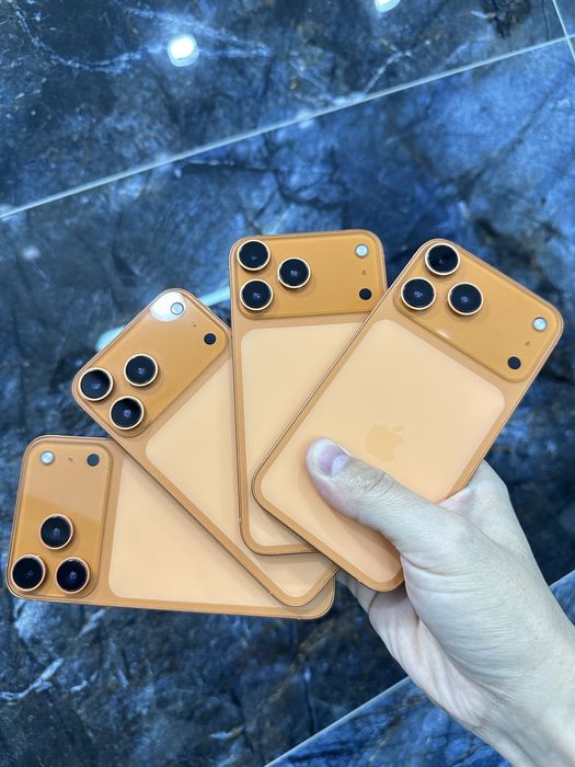 В продаже iPhone 17Pro/XR Оригинал