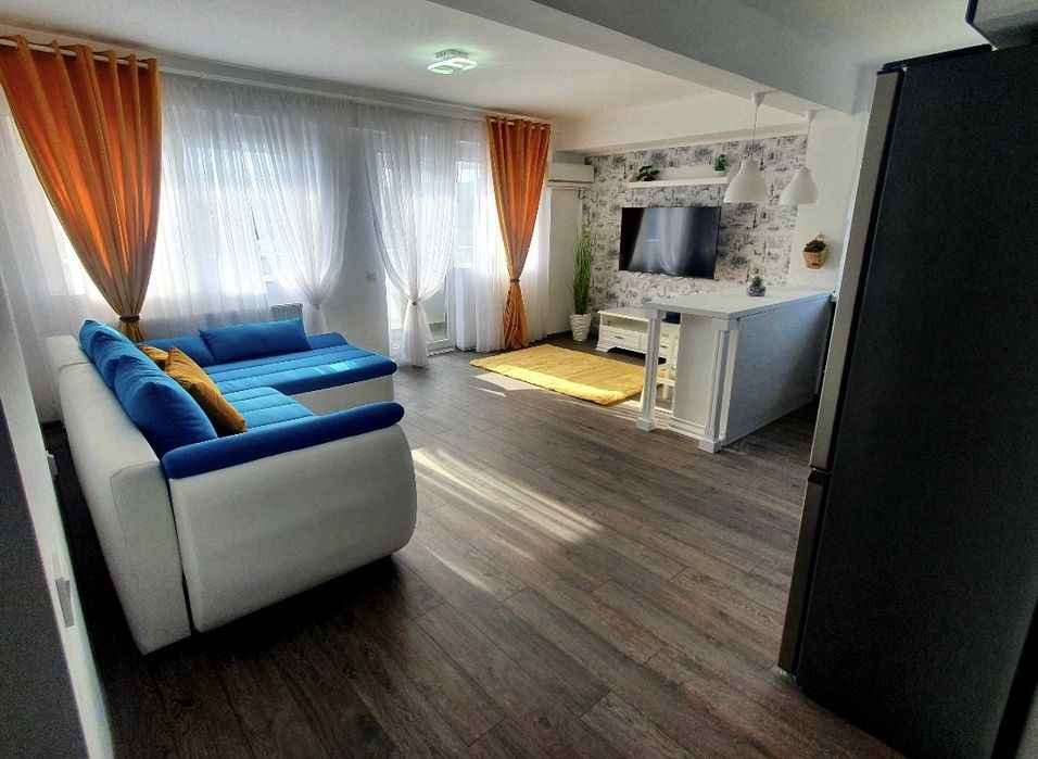 Inchiriez Apartament Lux utilat Floresti