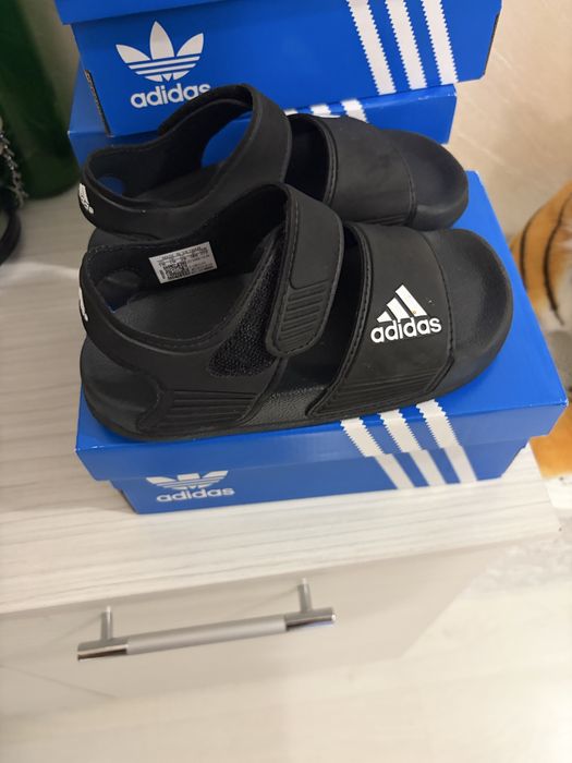 сандали adidas 29номер