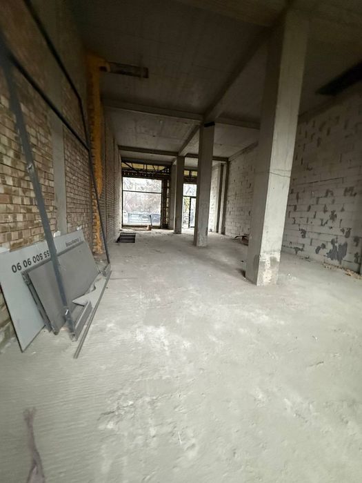 Продаётся нежилое помещение ул Бабур 316м² коробка