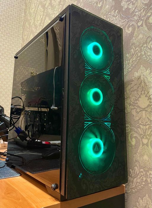 Продаю комп в отличном состояние торг уместен