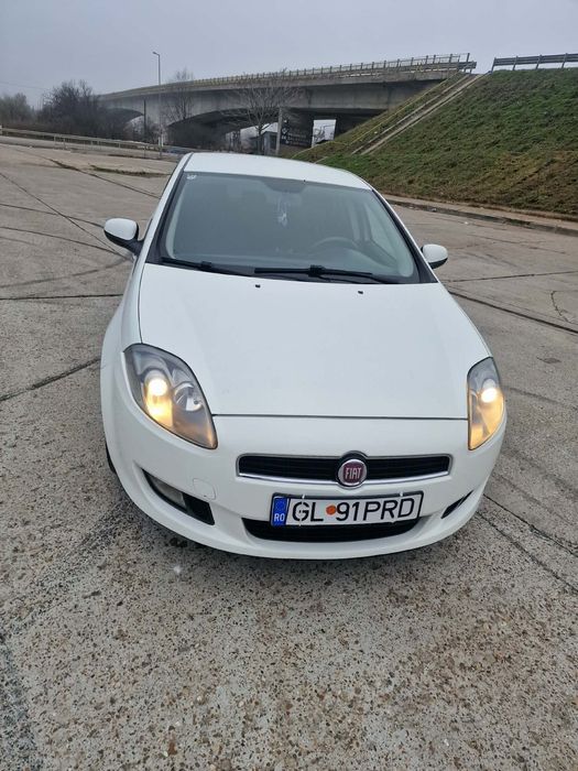 Vând Fiat bravo  din 2011