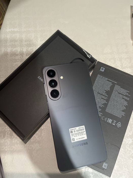 Galaxy S26+ с гарантией
