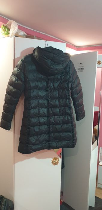 Дълго зимно яке.