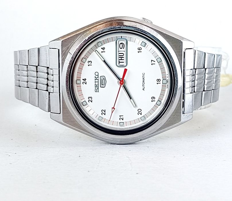 Seiko 5 Сейко 5 - самонавиващ се часовник, запазен