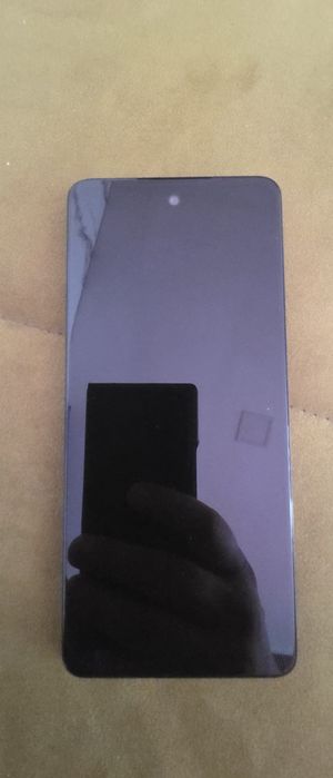 Motorola G04S    60€