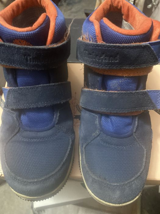 Продам демисезонные ботинки