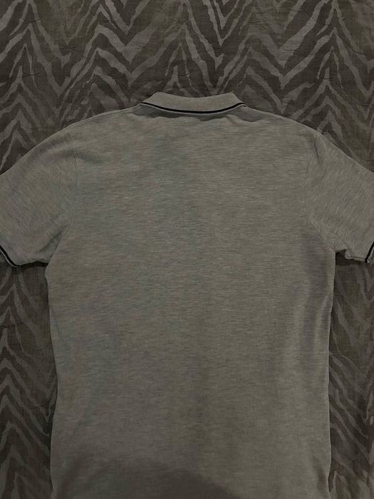 Поло серого цвета