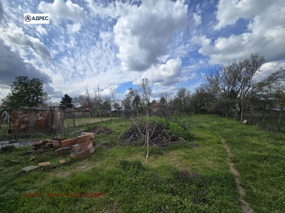 Продава се Къща в с. Коиловци, Област Плевен - 48 кв.м за 553 €/кв.м - Снимка #4