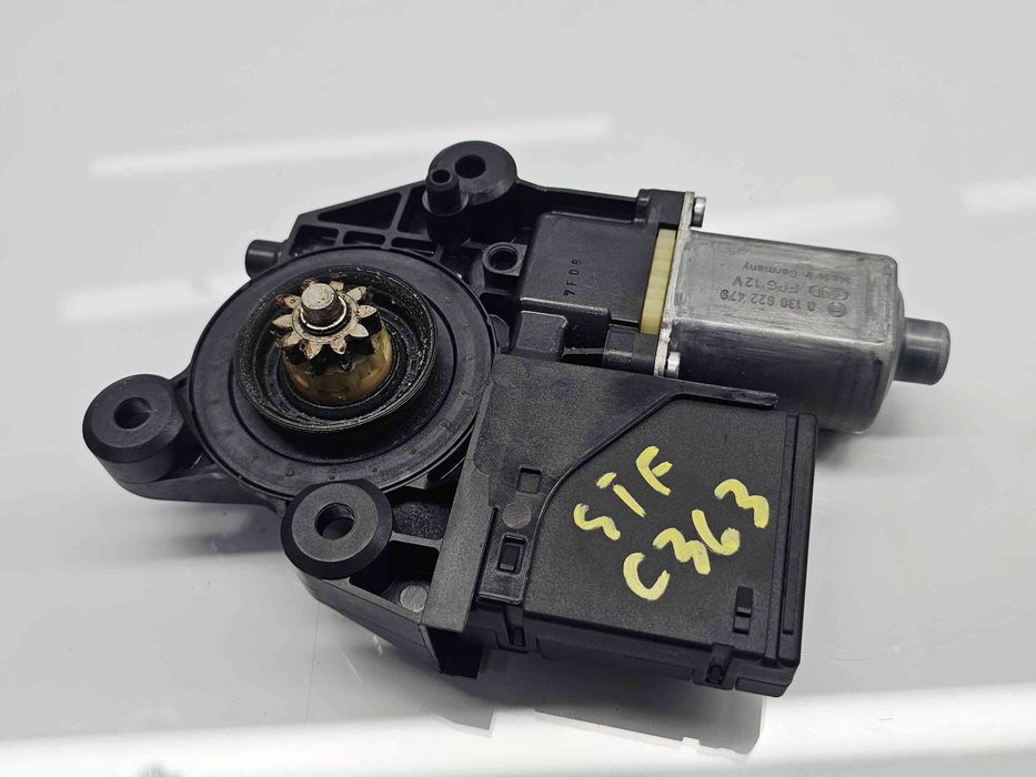 Motoras geam stanga fata Renault Megane 3 (B95) [Fabr 2008-2016] 80731