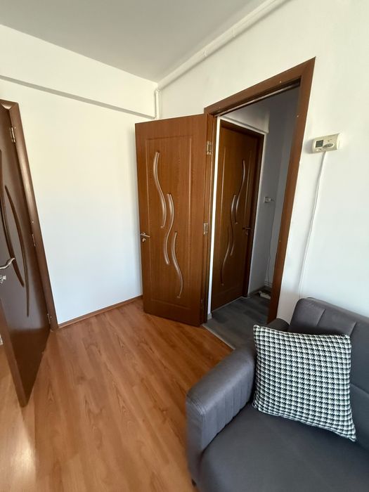 Ofer spre inchiriere garsoniera 32mp