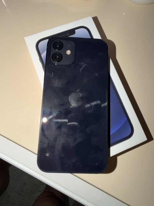 Продам iPhone 12 – 128 GB (черный)