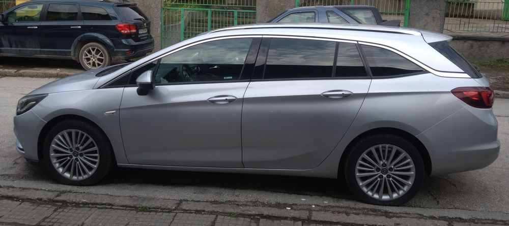 Opel astra 1,6tdci нов внос