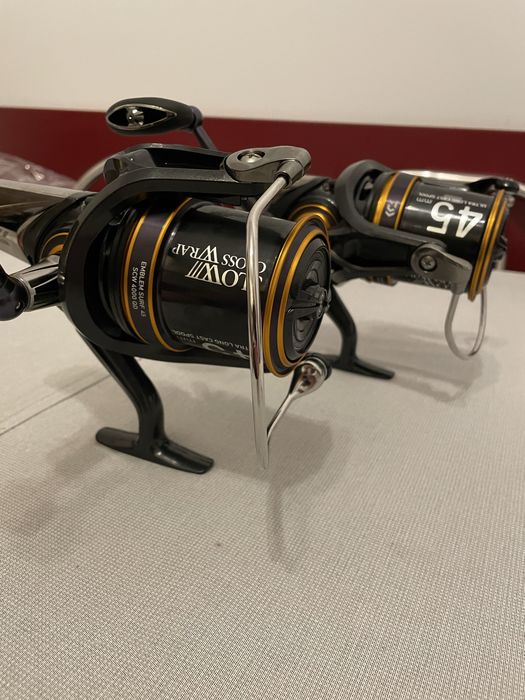 Mulinete Daiwa Surf Emblem 45 SCW QD