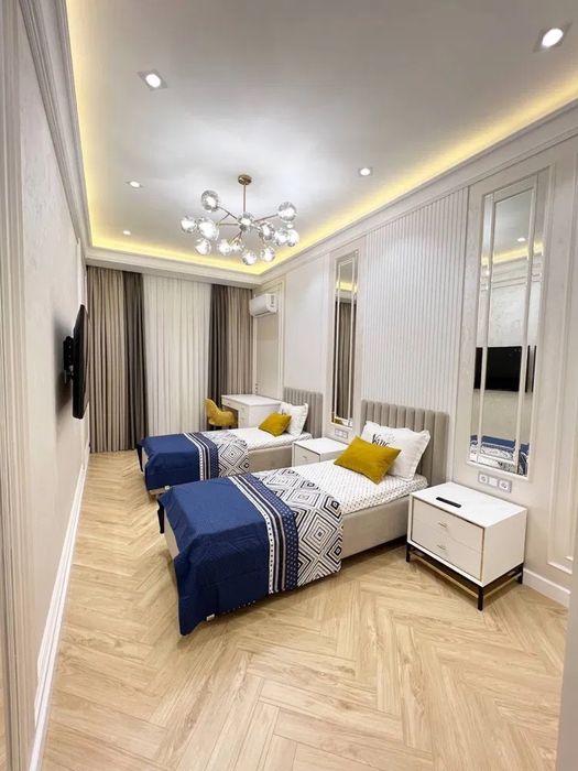 Жк Казахстан-Сдается новая квартира в элит комплексе!