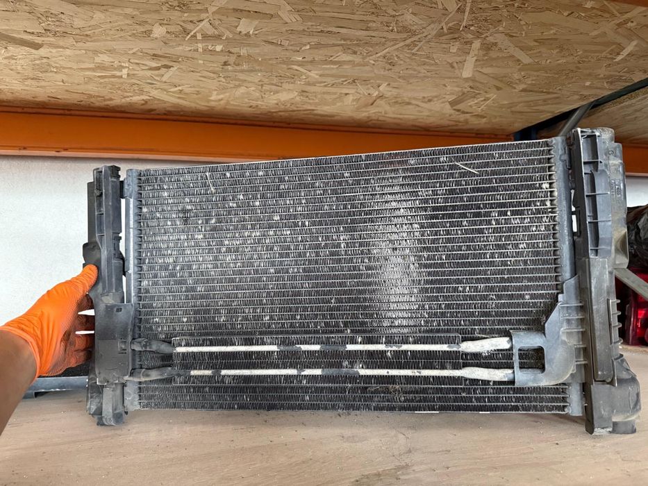 Intercooler Radiator apa clima bmw x3 e83