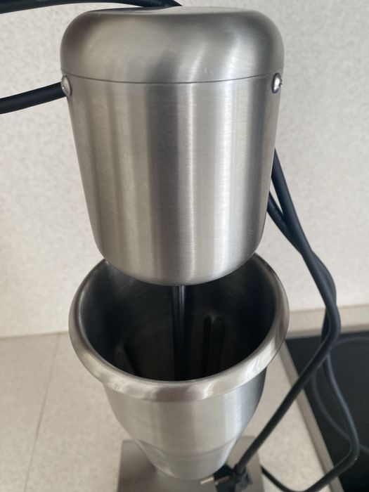 Профессиональный шейкер для коктейлей