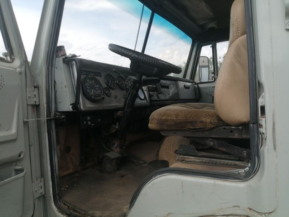 Продам тягач Камаз с седлом
