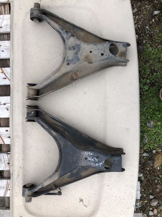 Заден носач за ауди а4/ пасат 5.5 4х4