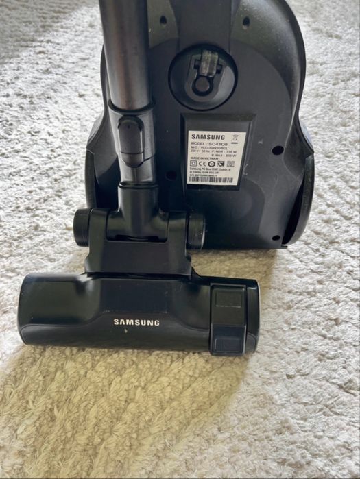 Aspirator fara sac, Samsung