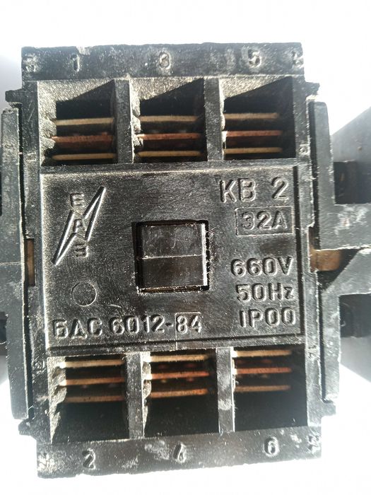 контактор КВ2 32A 660V-18 евро