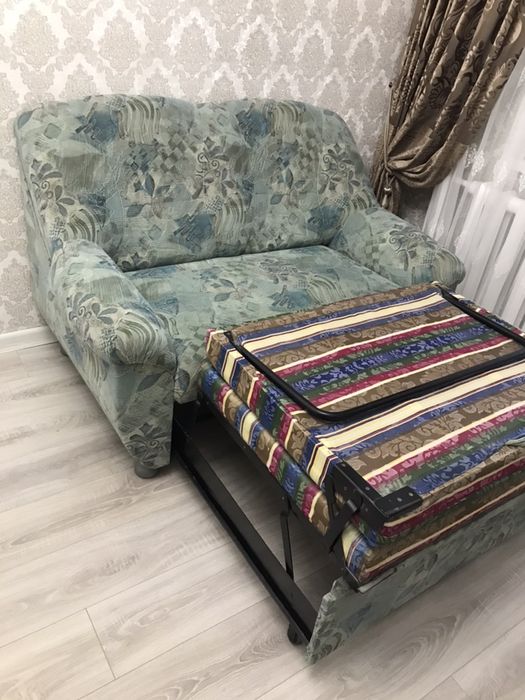 Продам диван раскладной